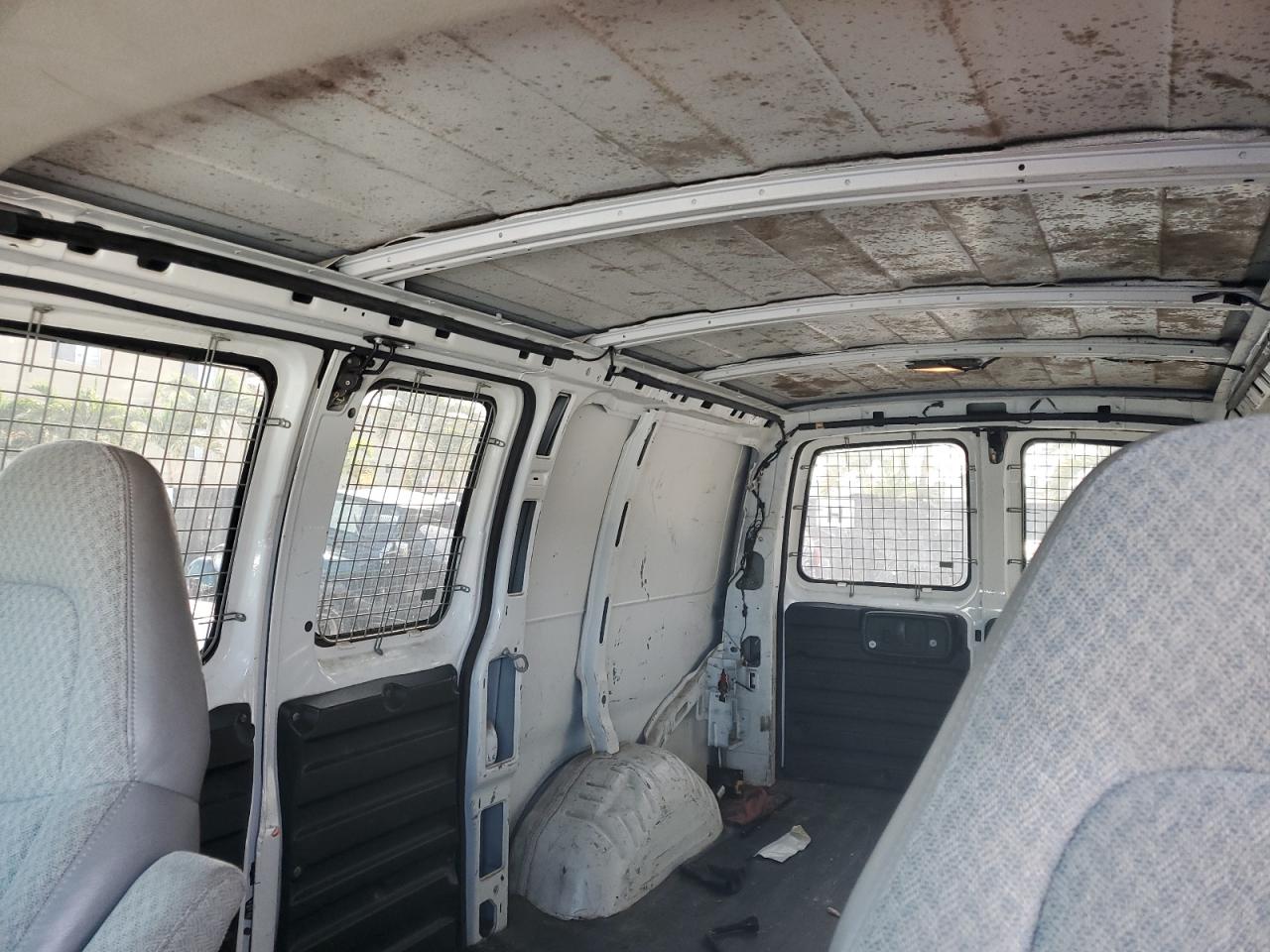 1999 GMC Savana G1500 VIN: 1GTEG15W3X1005413 Lot: 87227604