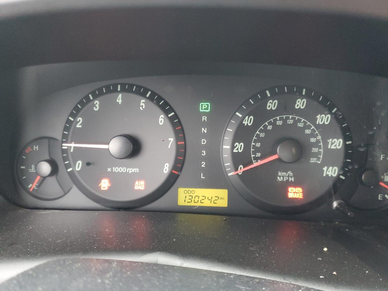 2006 Hyundai Elantra - Image 9