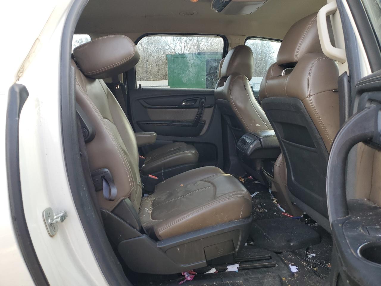 2014 GMC Acadia - Image 11