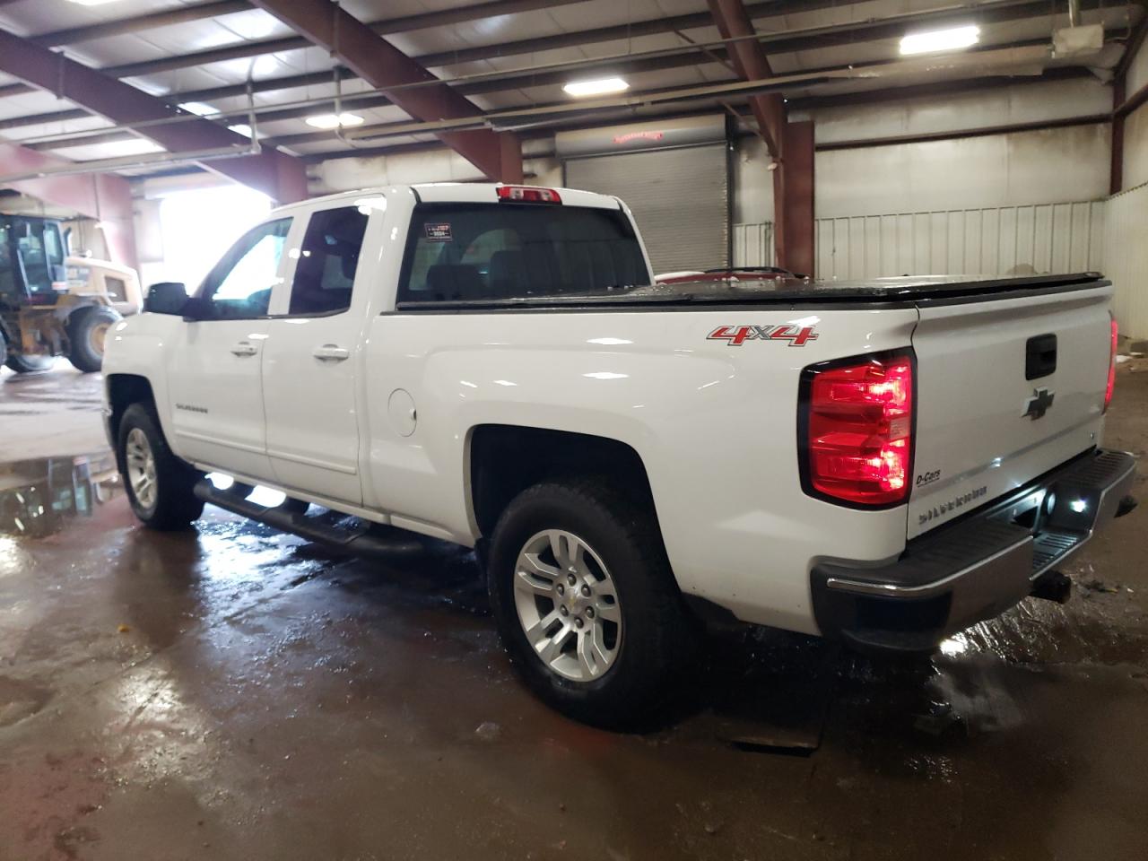 2015 Chevrolet Silverado - Image 2