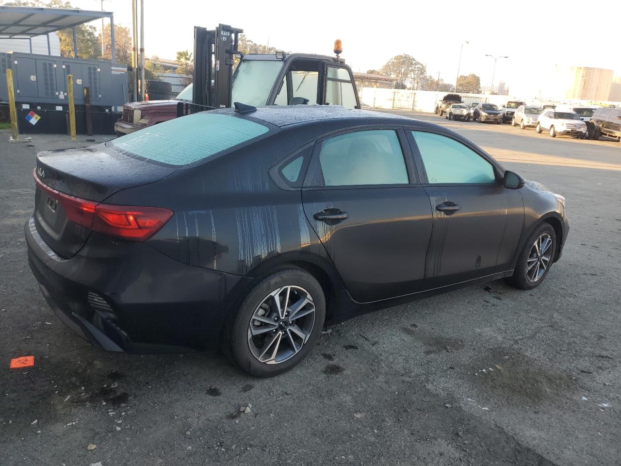 2023 Kia Forte - Image 3