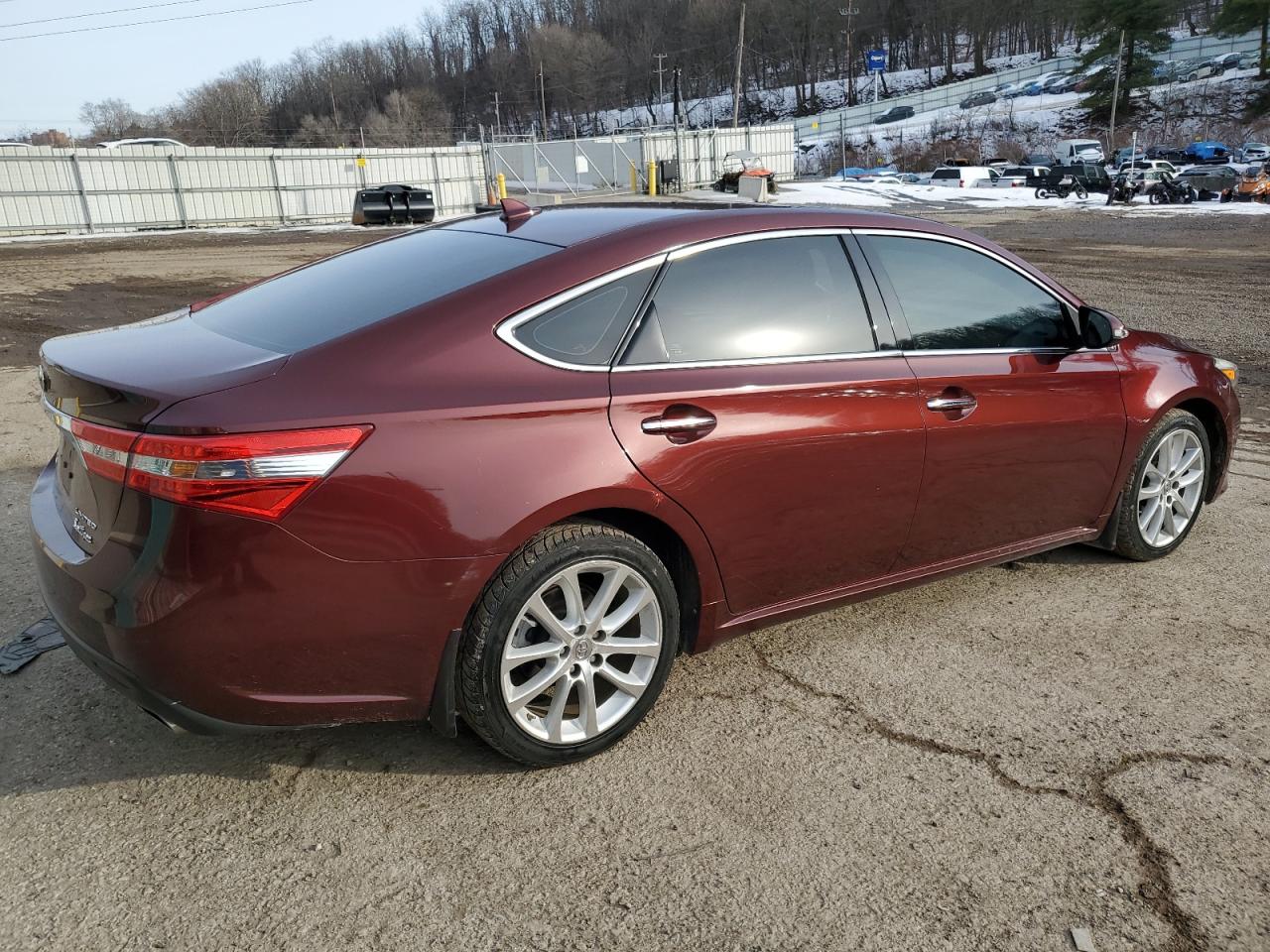 2013 Toyota Avalon - Image 3