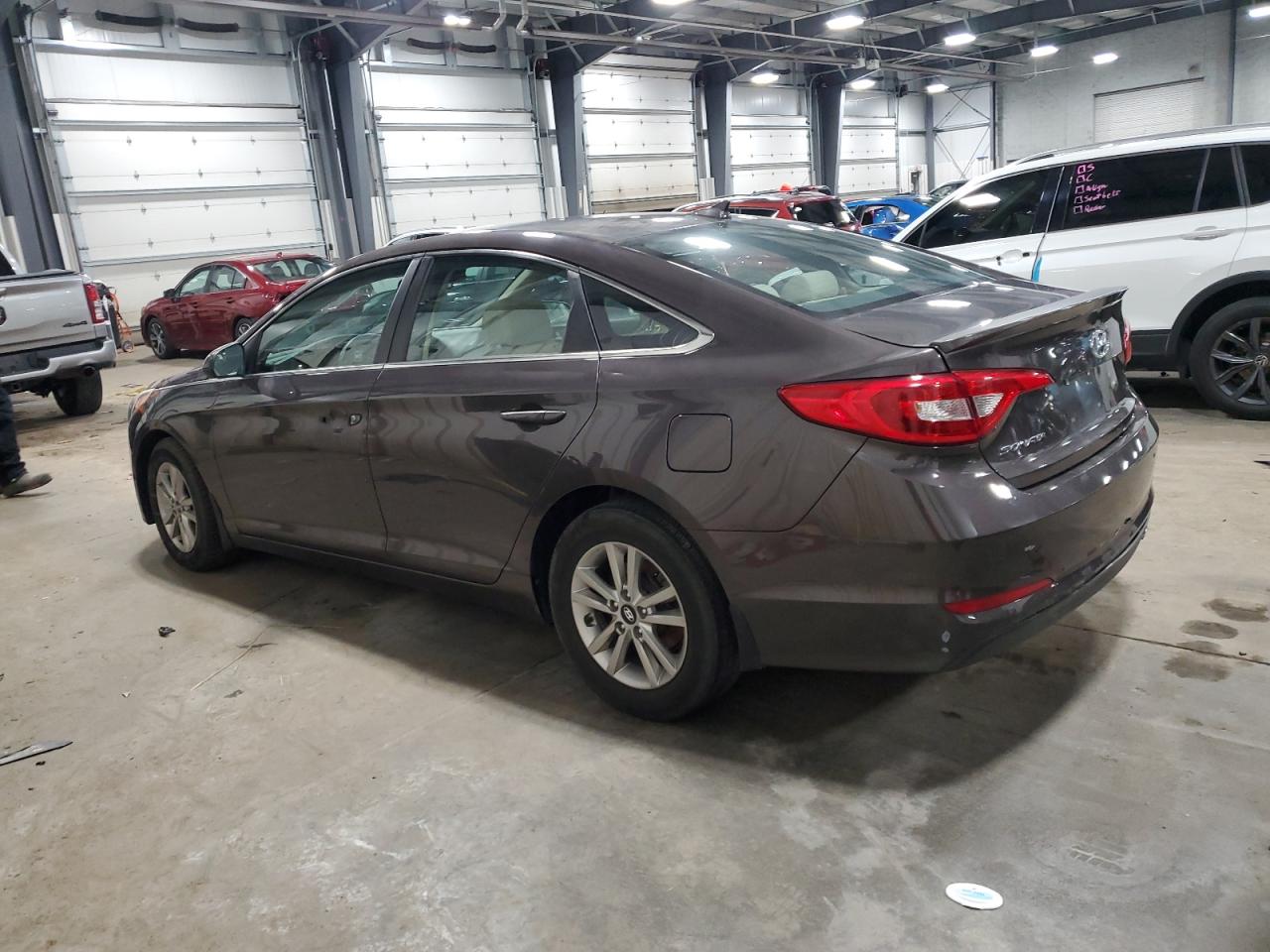 2016 Hyundai Sonata - Image 2