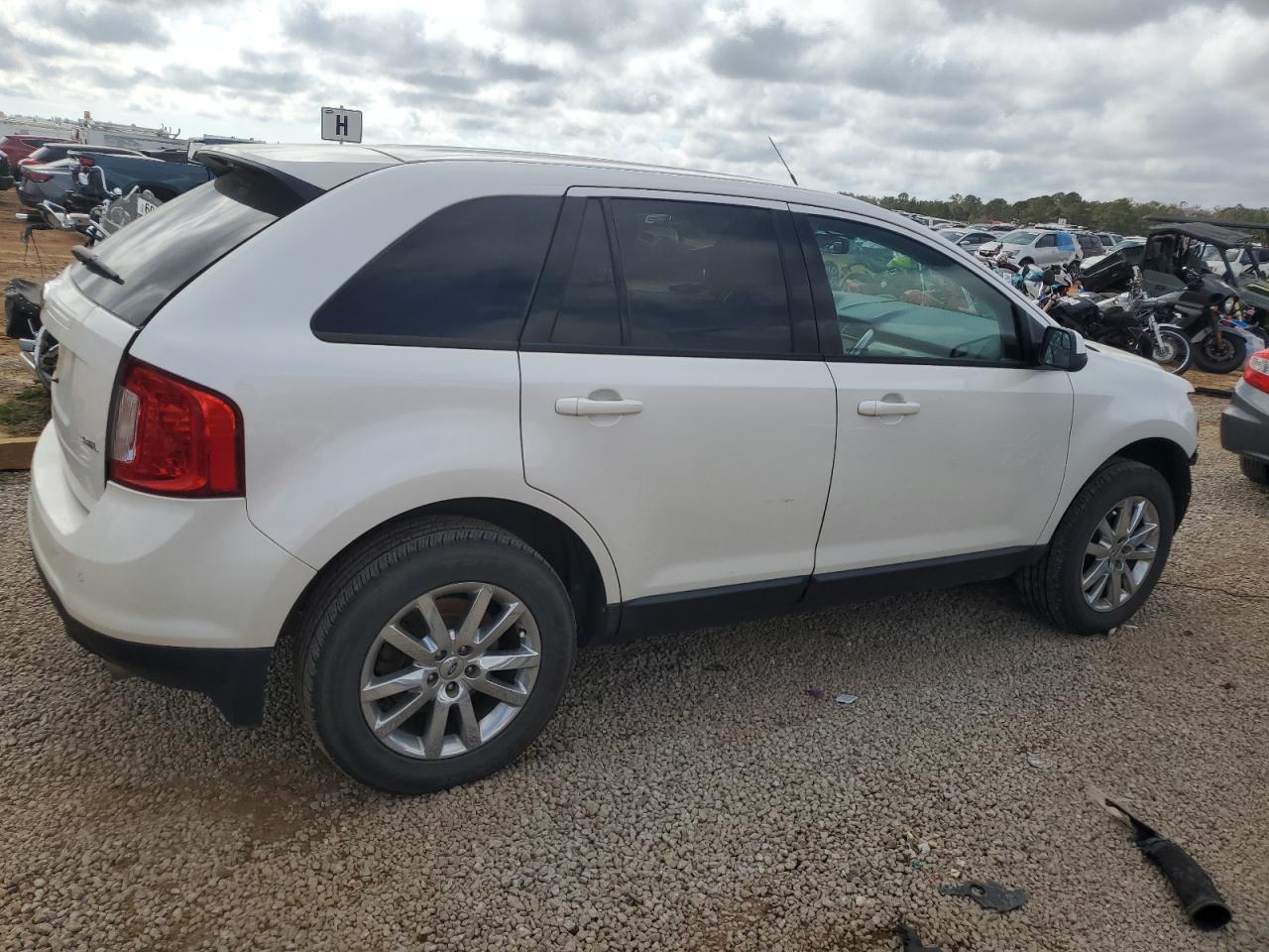 2013 Ford Edge - Image 3