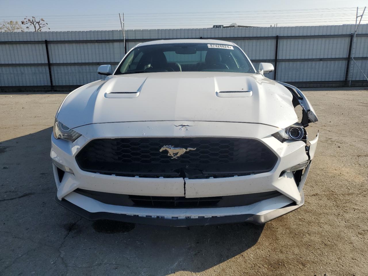 2020 Ford Mustang - Image 5