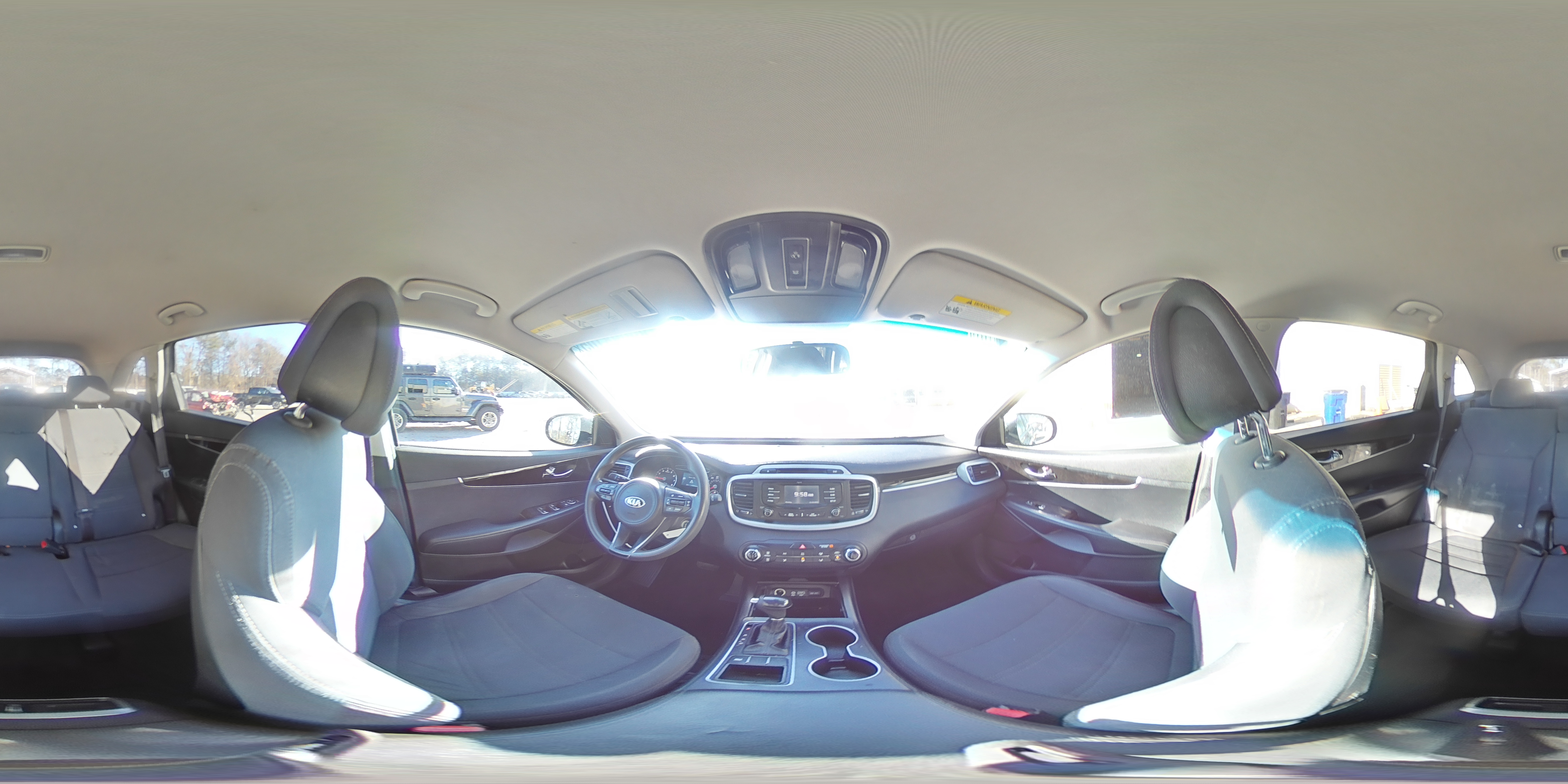 2016 Kia Sorento - Image 15