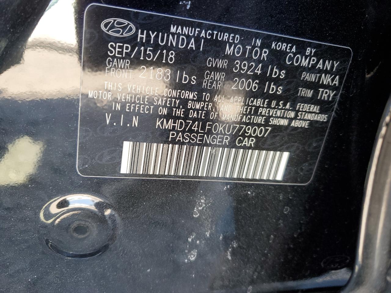 2019 Hyundai Elantra - Image 12