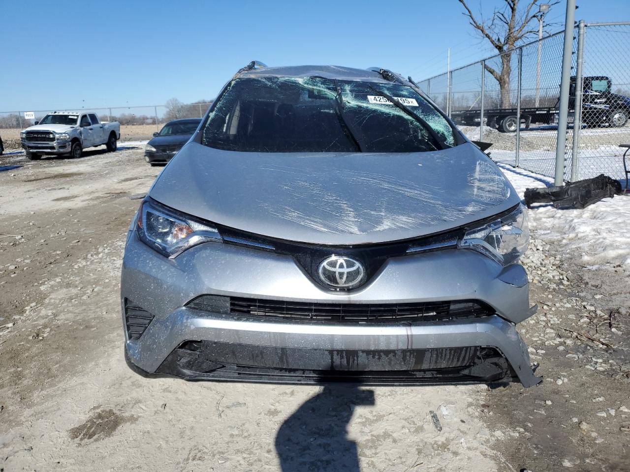 2018 Toyota RAV 4 - Image 5