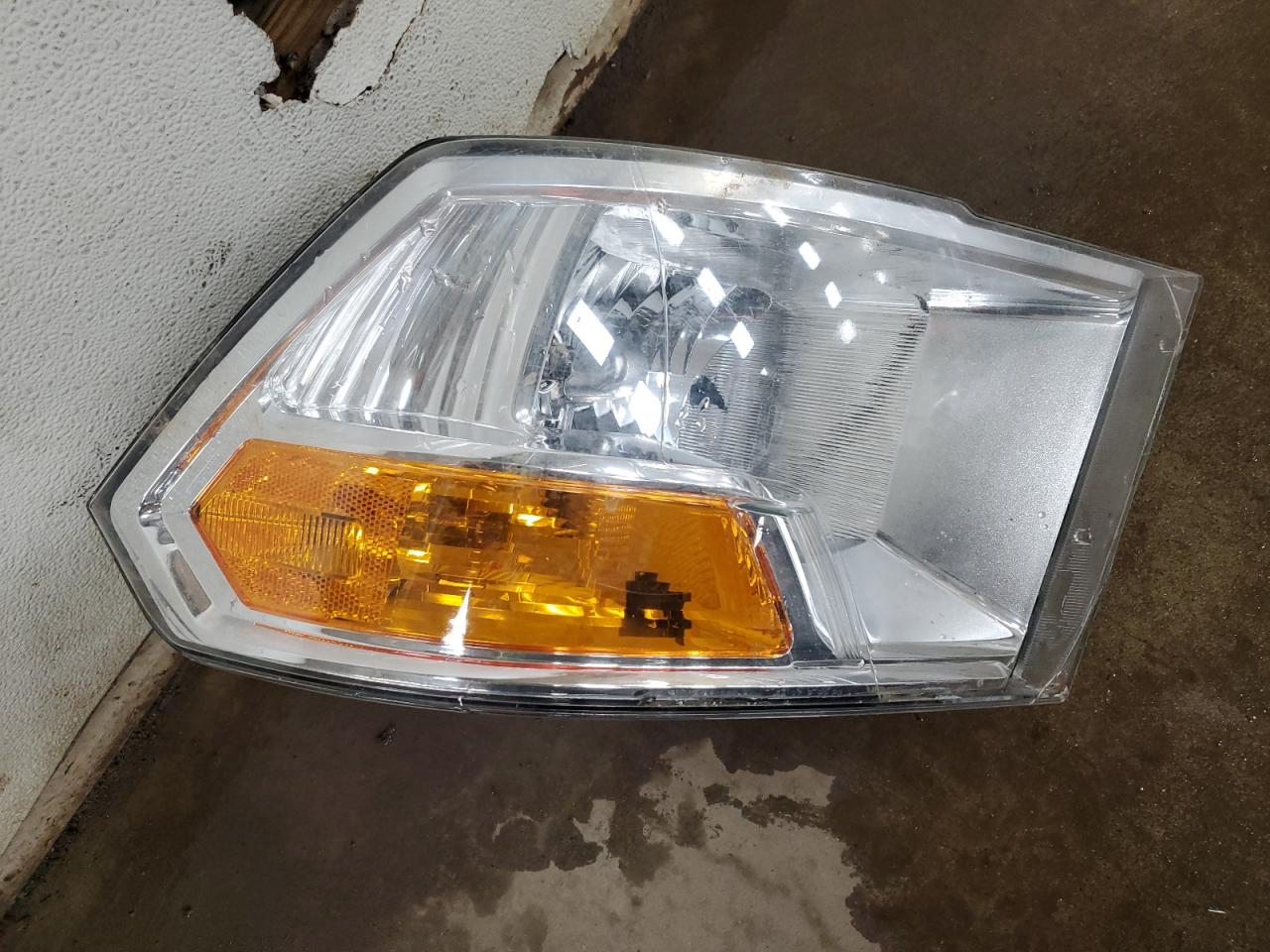 2012 Dodge RAM - Image 12