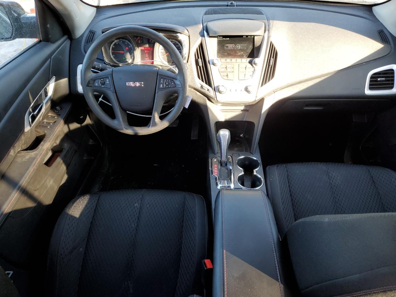 2015 GMC Terrain - Image 8