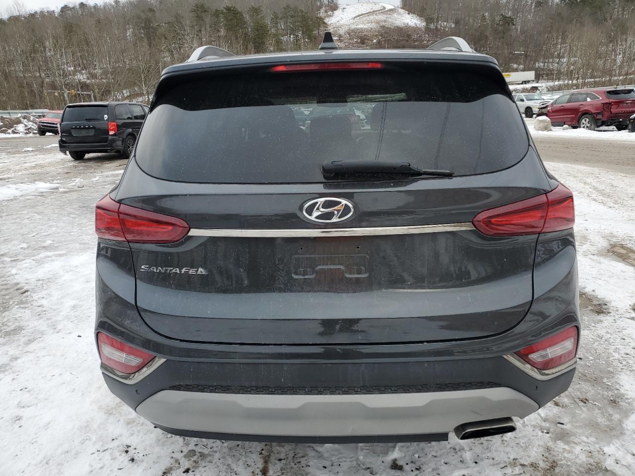 2020 Hyundai Santa Fe - Image 6