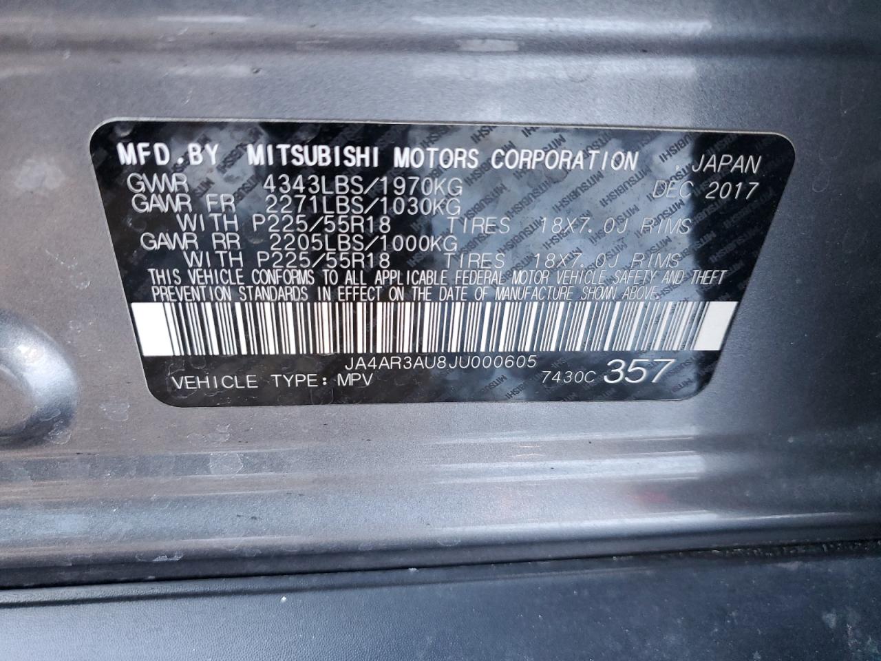 2018 Mitsubishi Outlander - Image 13