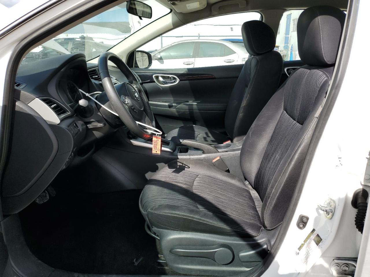 2016 Nissan Sentra - Image 7