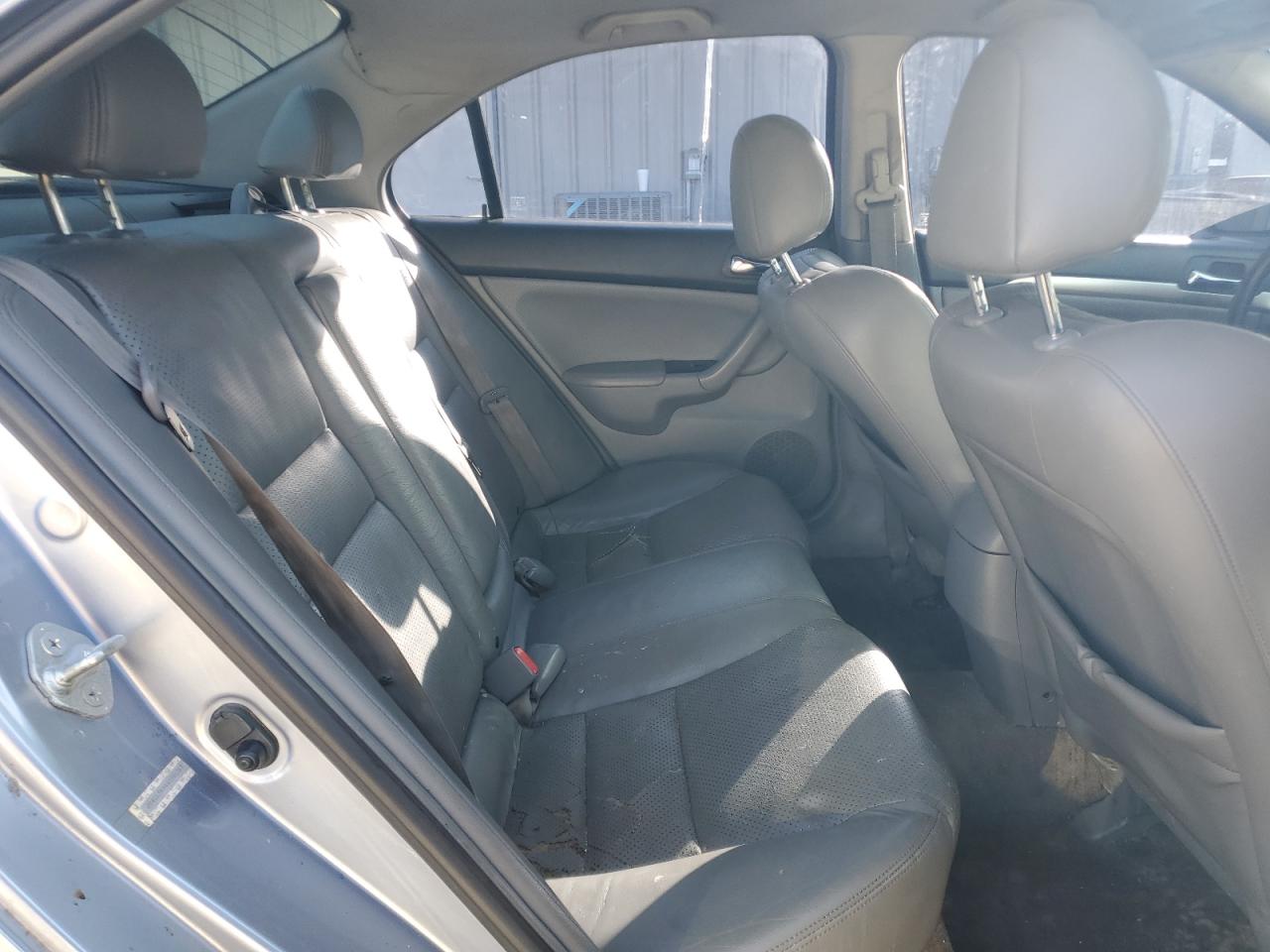 2004 Acura TSX - Image 10