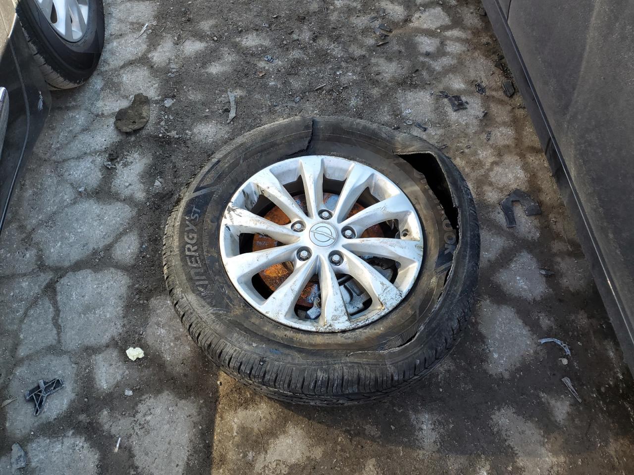 2019 Chrysler Pacifica - Image 13