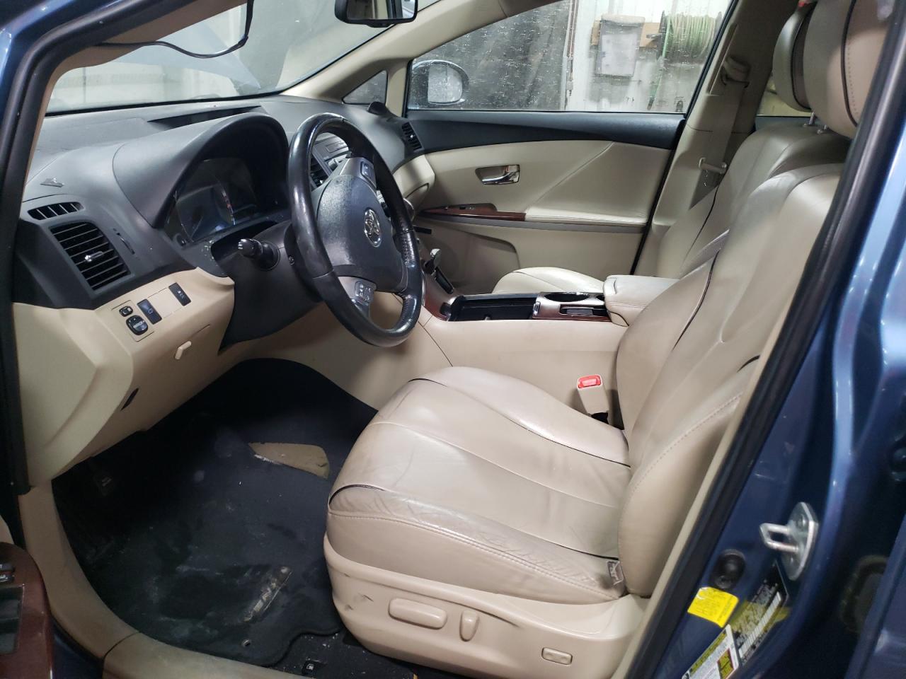 2011 Toyota Venza - Image 7