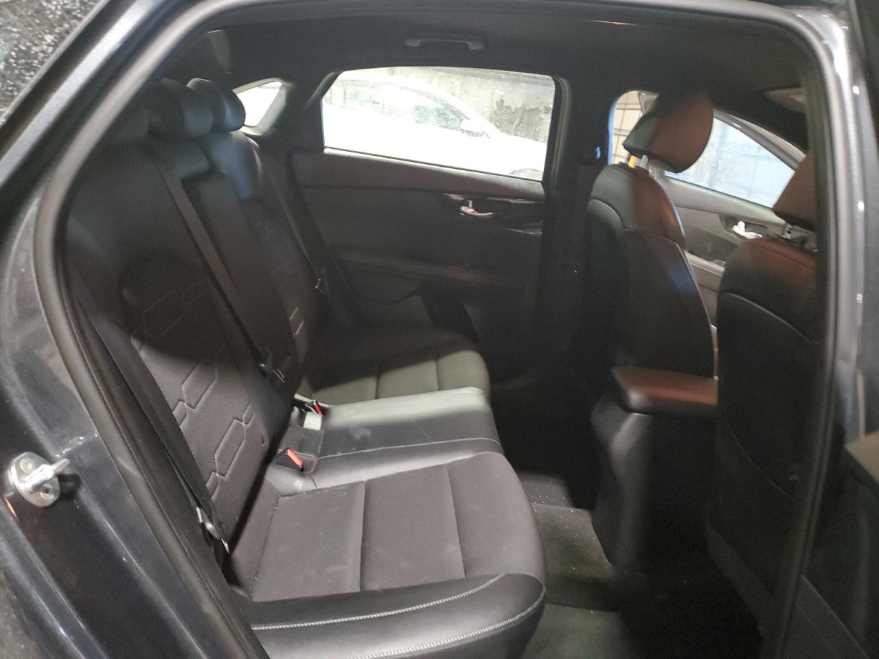 2023 Kia Forte - Image 10