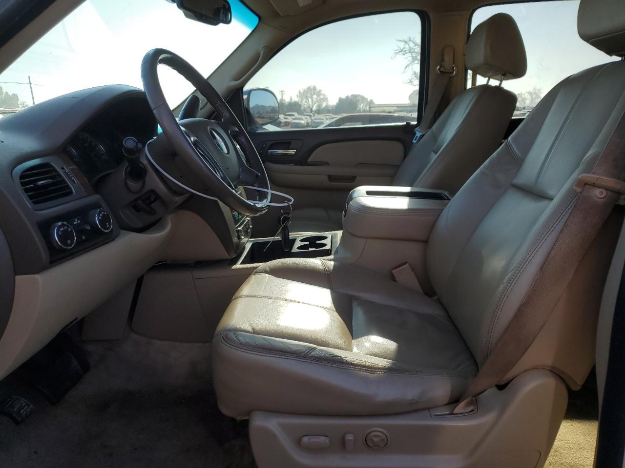 2008 GMC Yukon - Image 7