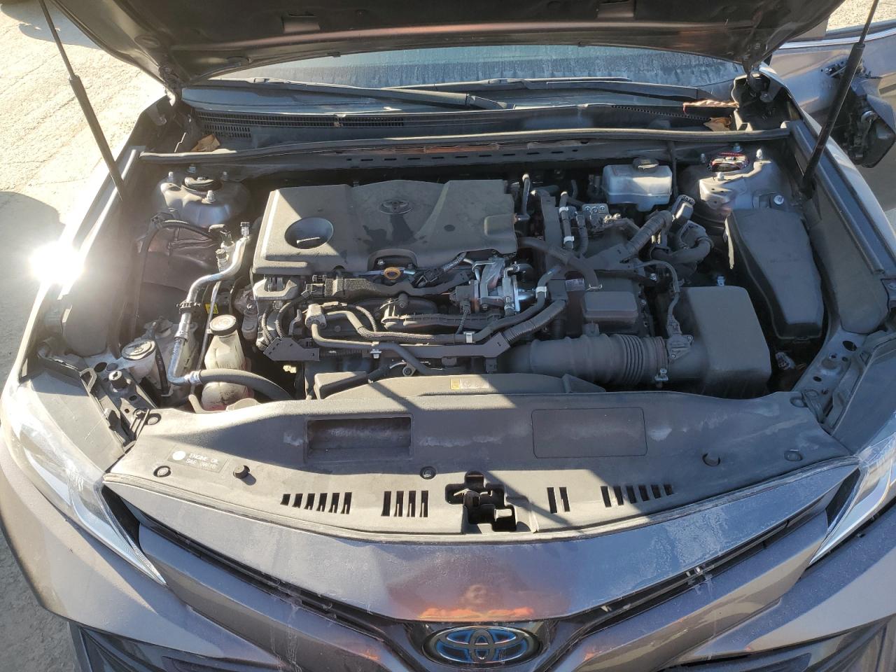 2020 Toyota Camry - Image 11