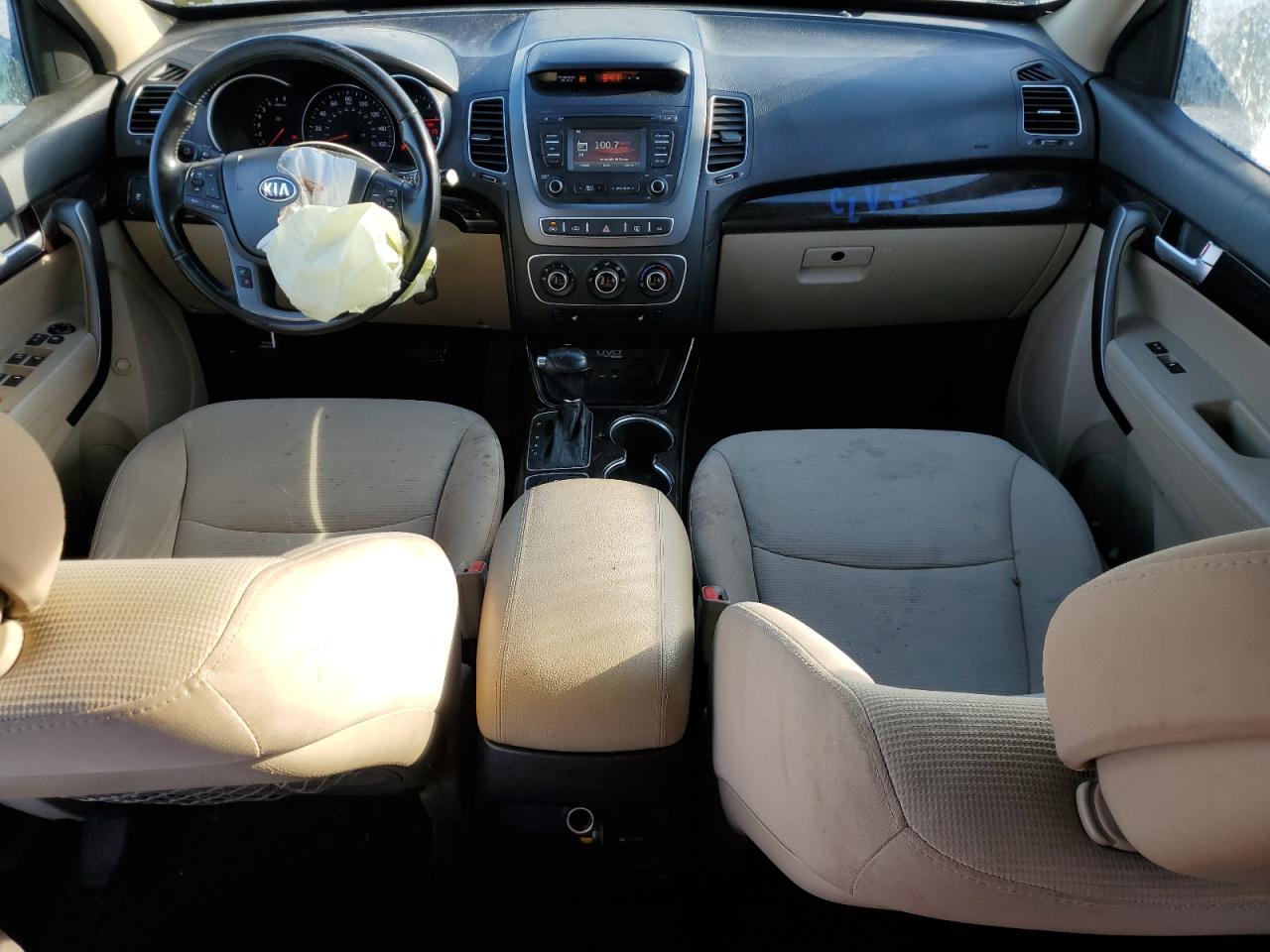 2015 Kia Sorento - Image 8