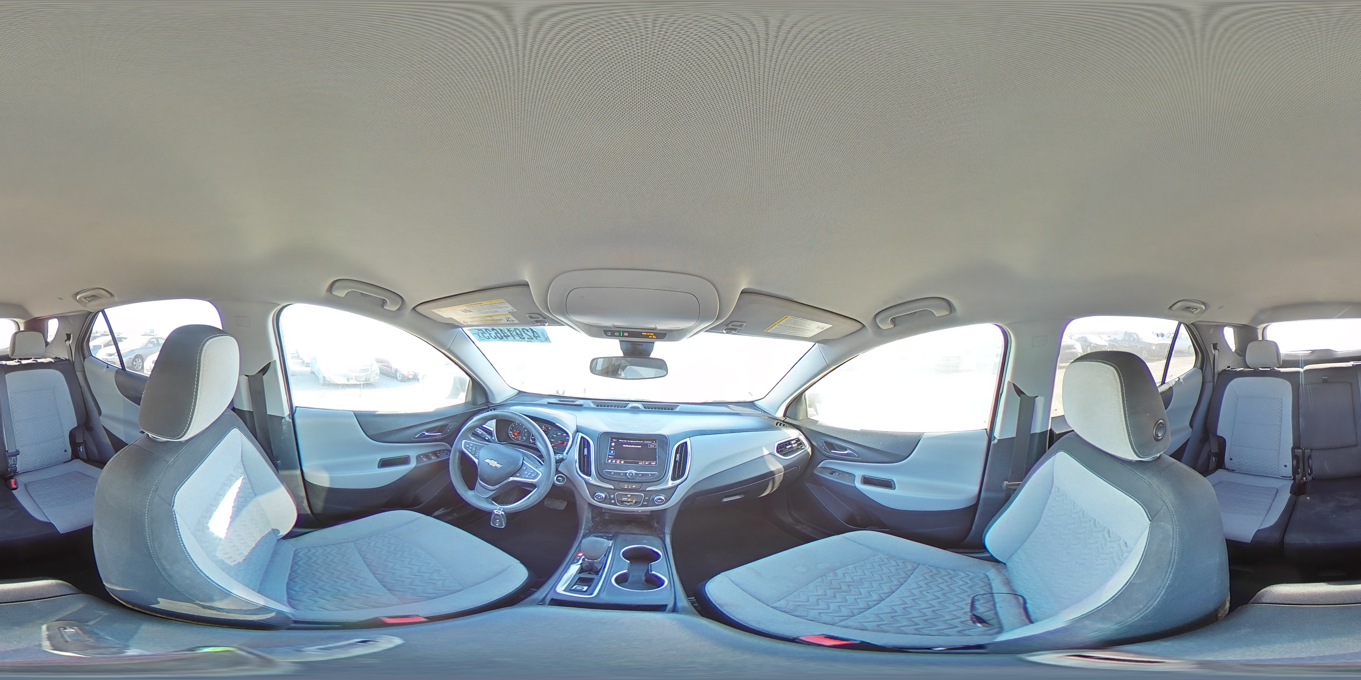 2022 Chevrolet Equinox - Image 13