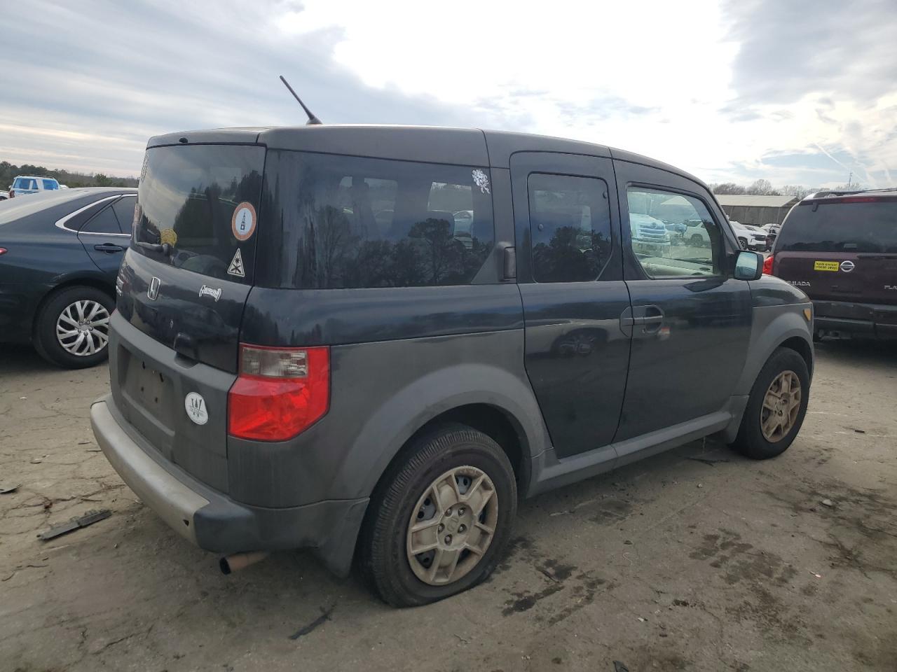 2007 Honda Element - Image 3