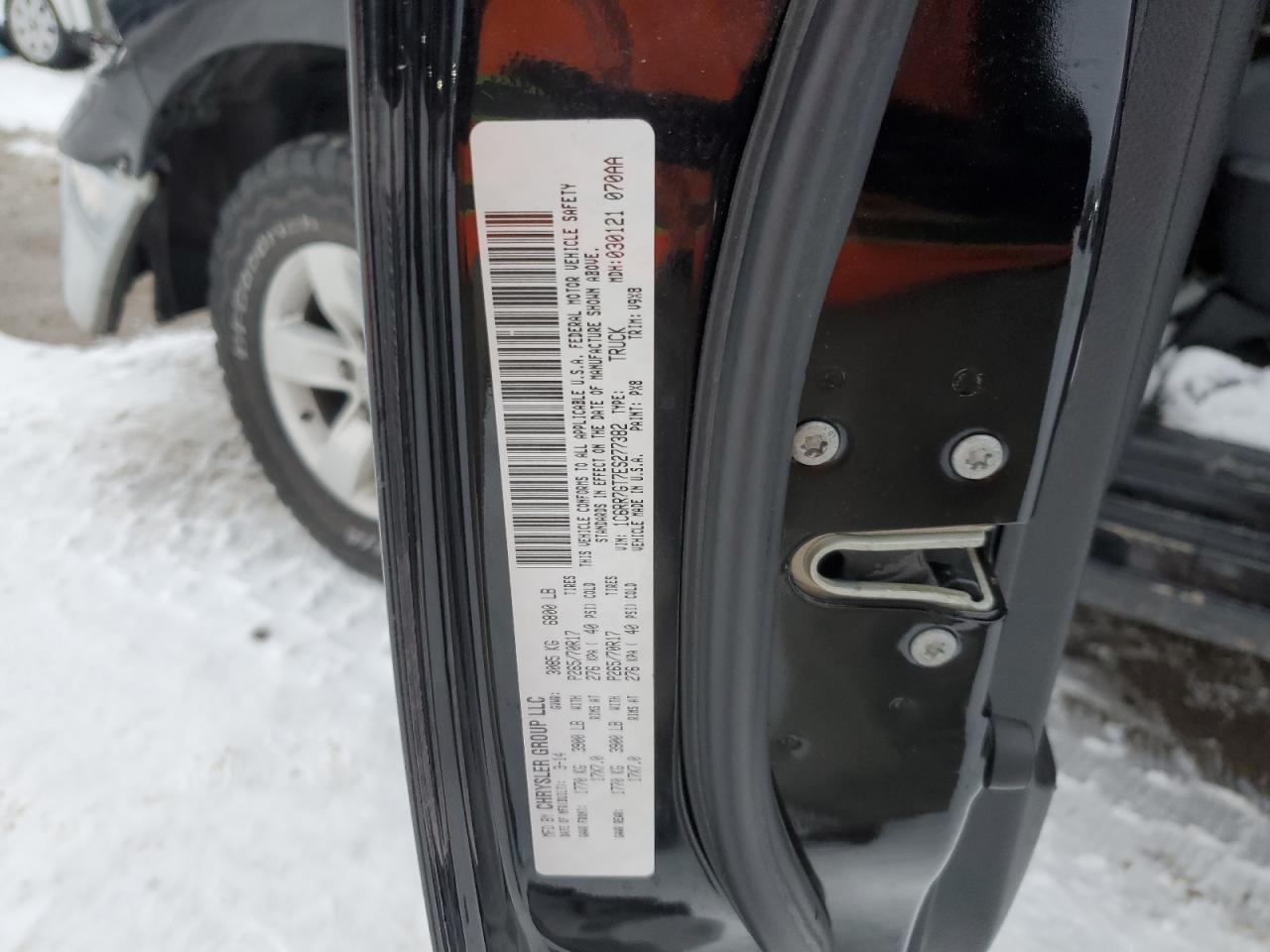 2014 RAM 1500 - Image 12