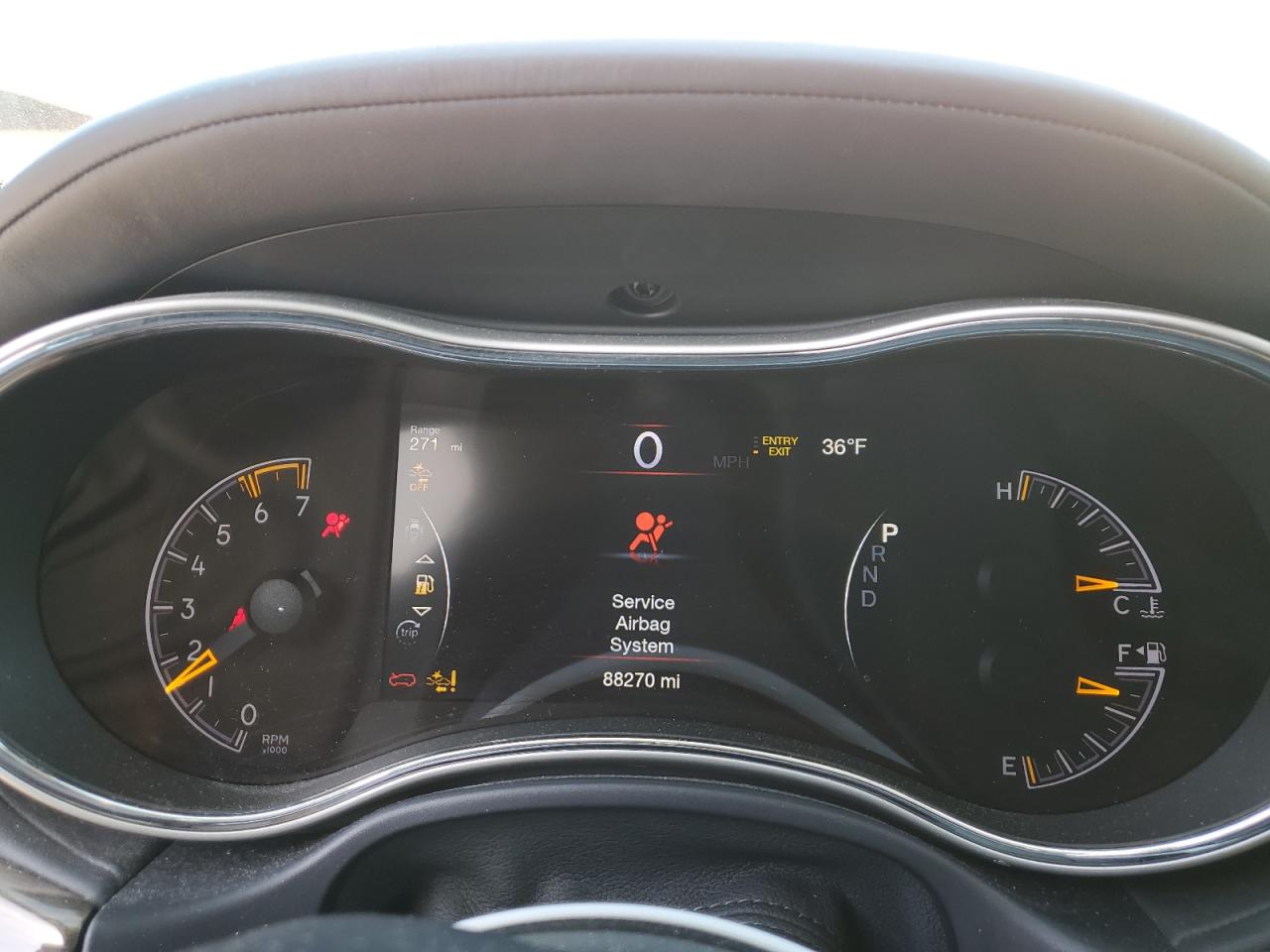 2018 Jeep Grand Cherokee - Image 9
