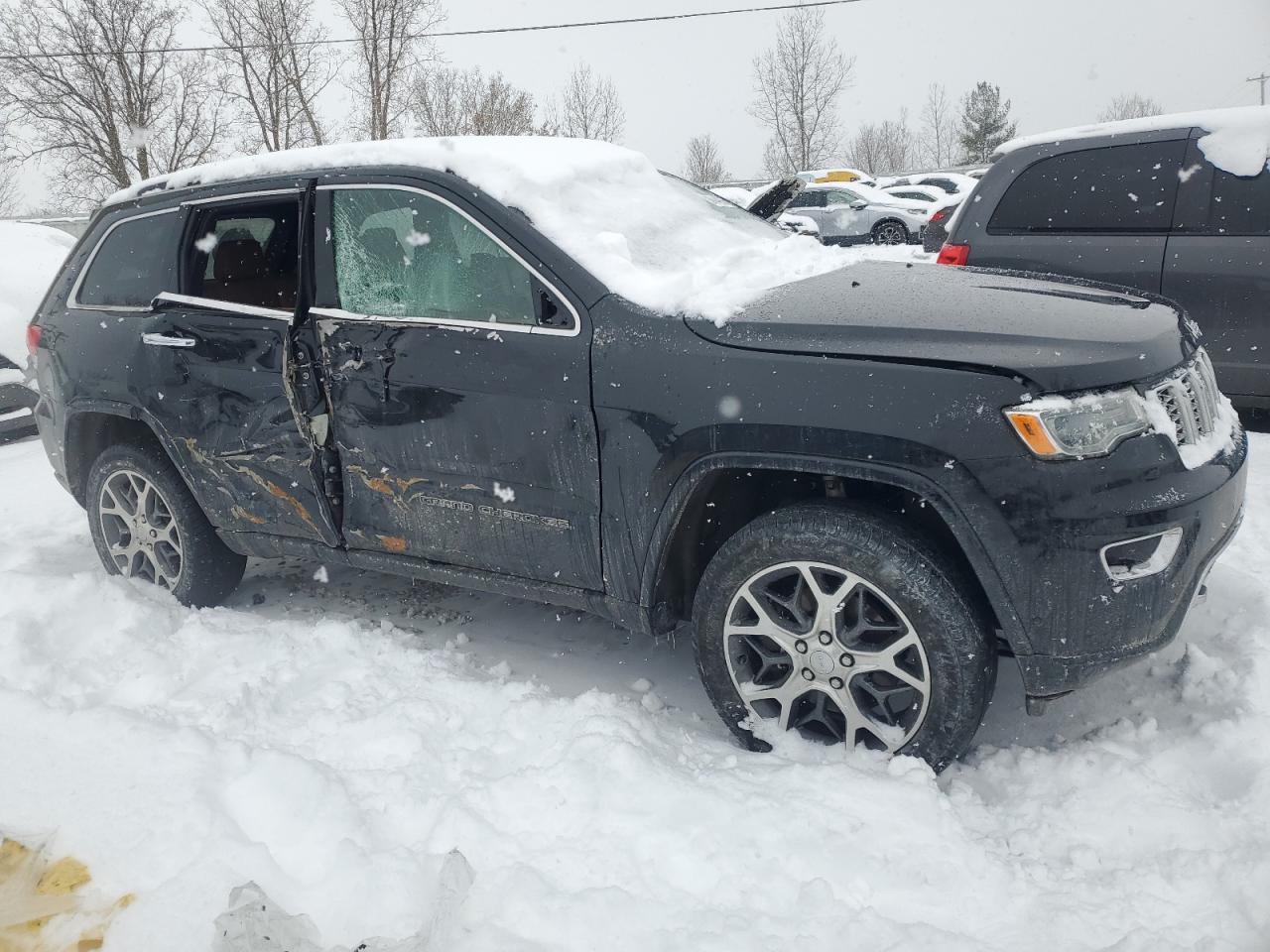 2020 Jeep Grand Cherokee - Image 4