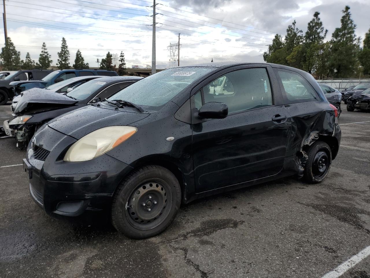 2010 Toyota Yaris - Image 1