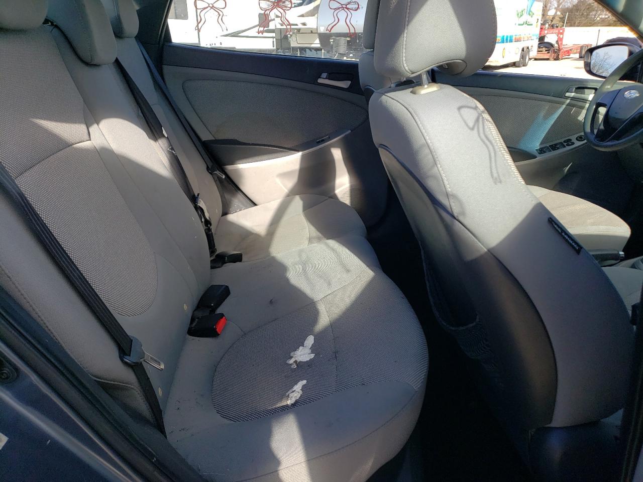 2013 Hyundai Accent - Image 10