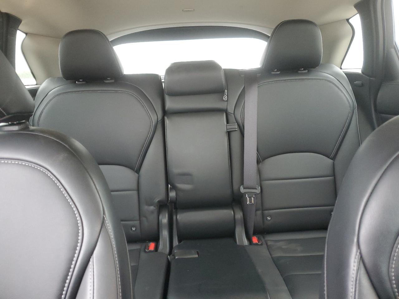 2019 Infiniti QX50 - Image 10