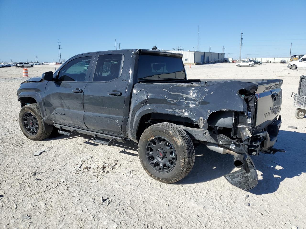 VIN: 3TMLB5JNXRM068699 2024 TOYOTA TACOMA