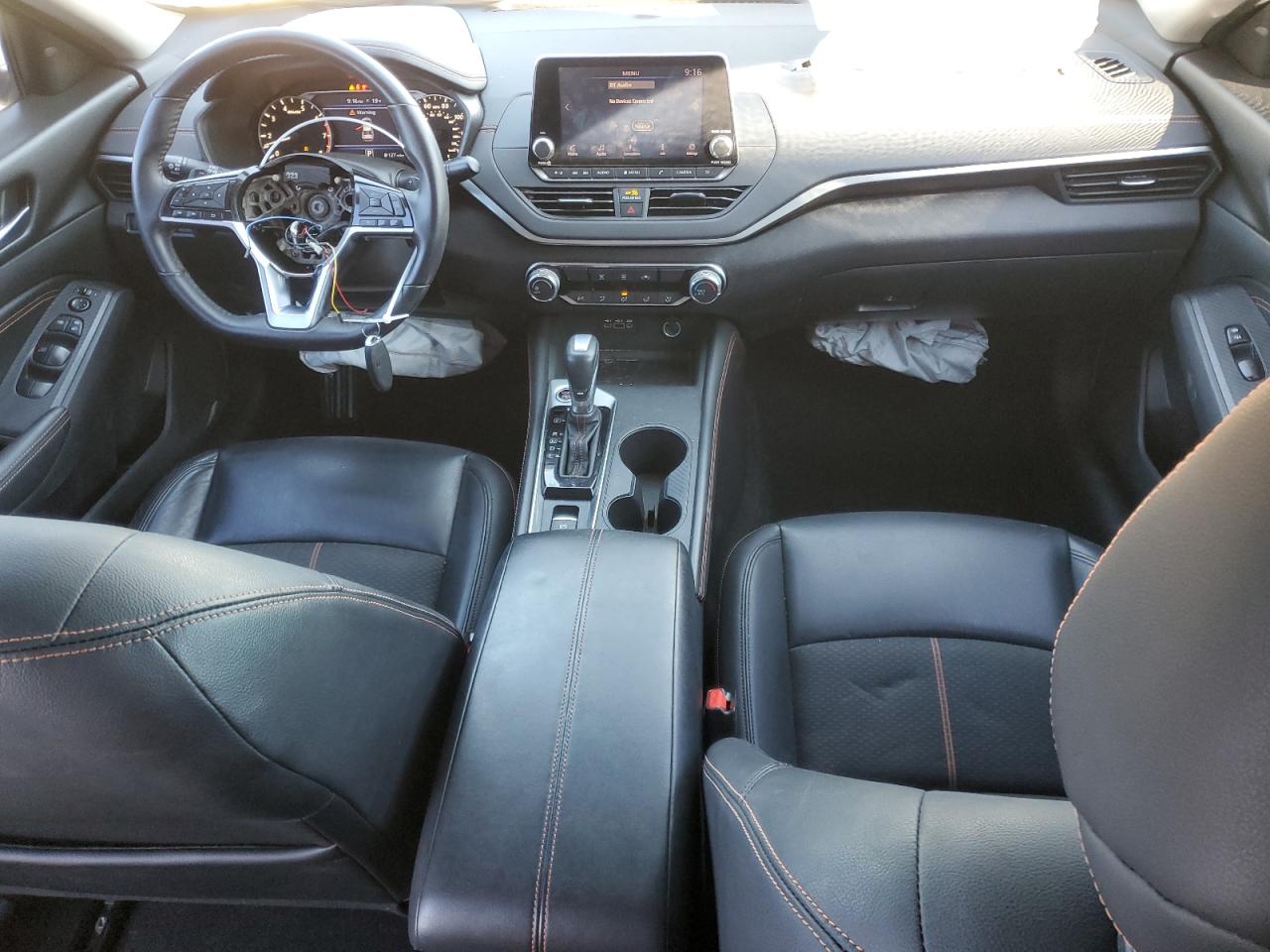 2019 Nissan Altima - Image 8