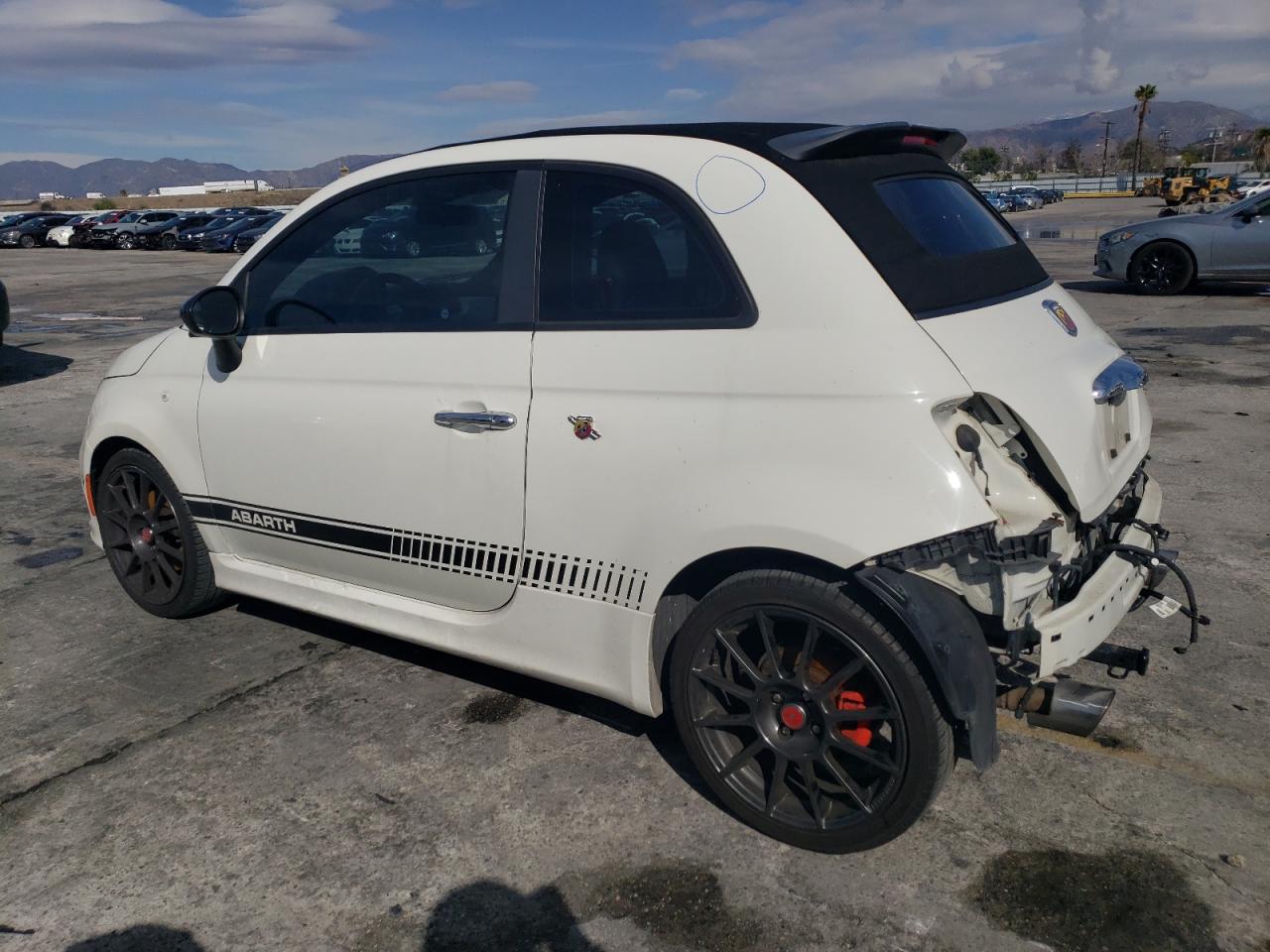 2013 Fiat 500 - Image 2