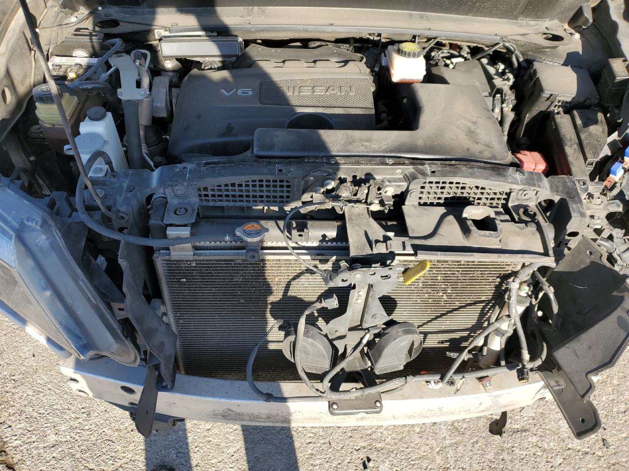 2019 Nissan Pathfinder - Image 12