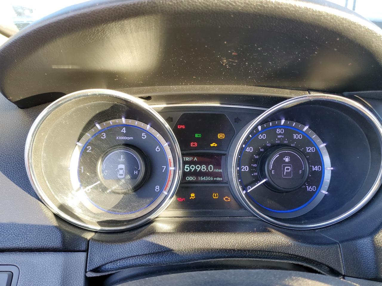 2013 Hyundai Sonata - Image 9