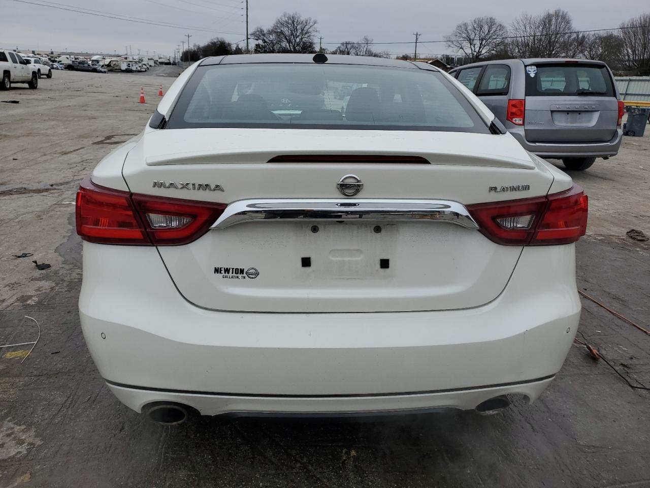 2017 Nissan Maxima - Image 6