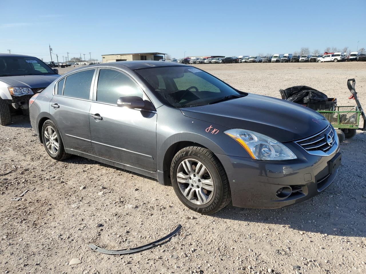 2011 Nissan Altima - Image 4