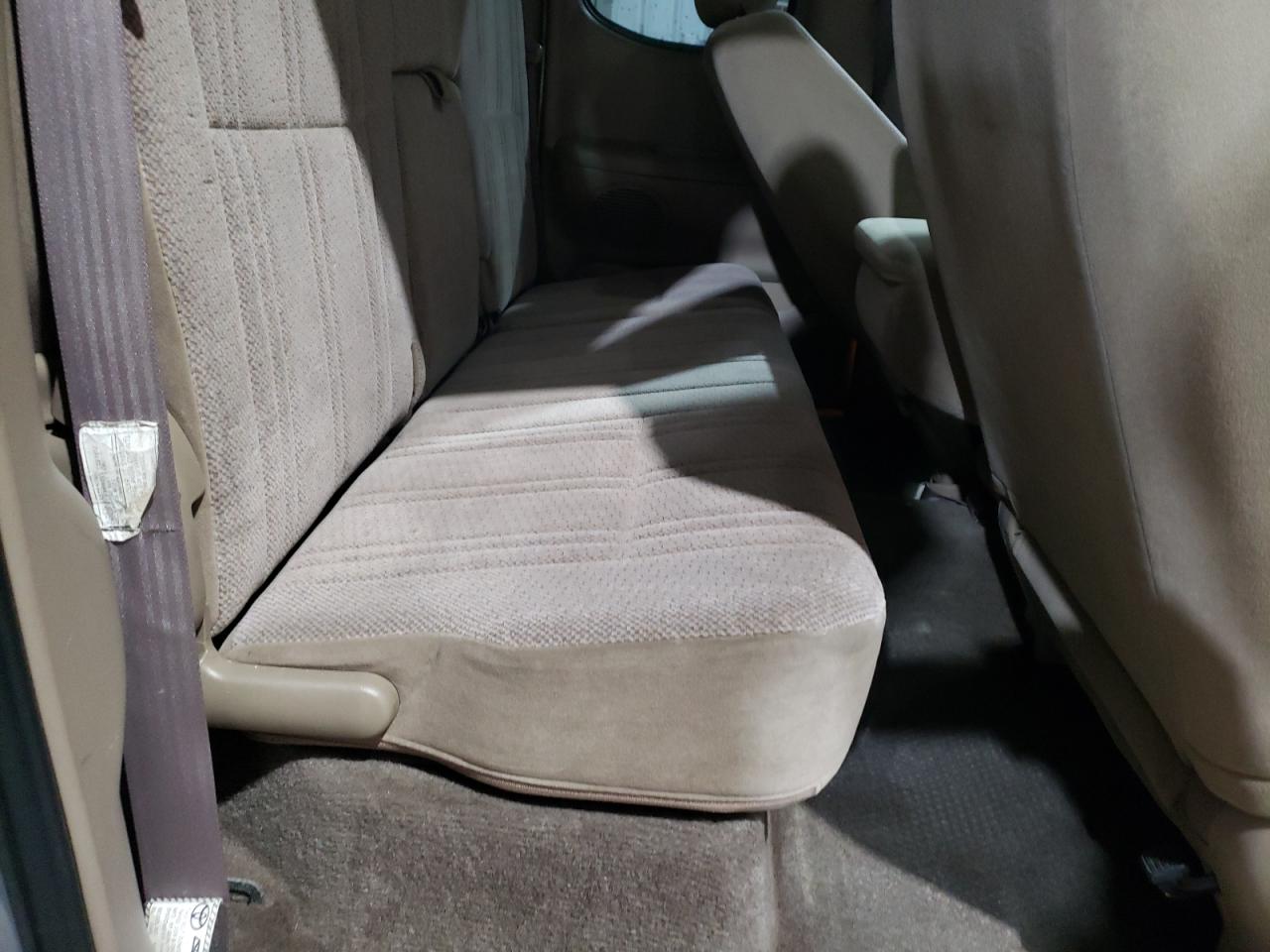 2000 Toyota Tundra - Image 10