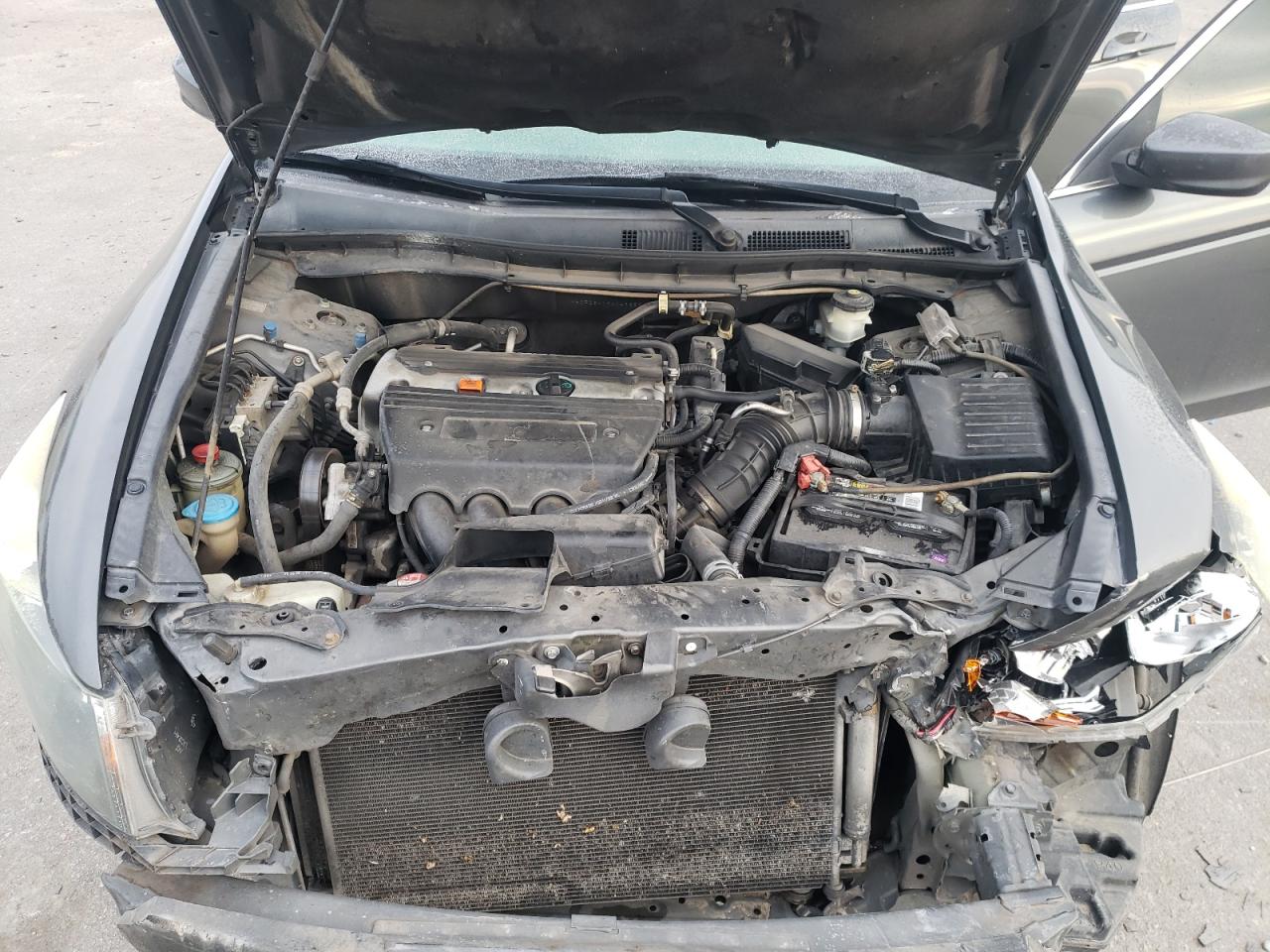 2009 Honda Accord - Image 11