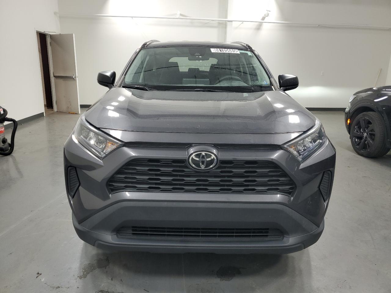 2020 Toyota RAV 4 - Image 5