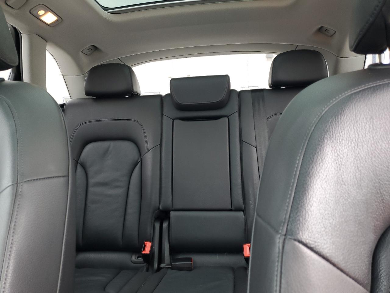 2015 Audi Q5 - Image 10