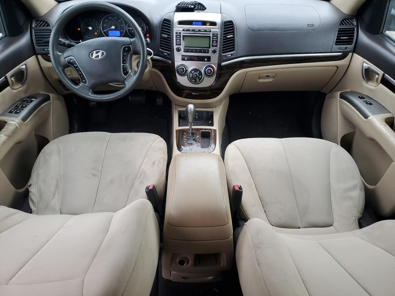 2011 Hyundai Santa Fe - Image 8