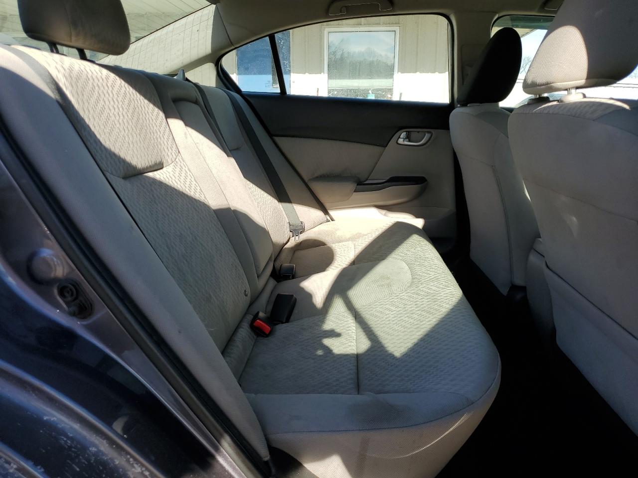 2015 Honda Civic - Image 11