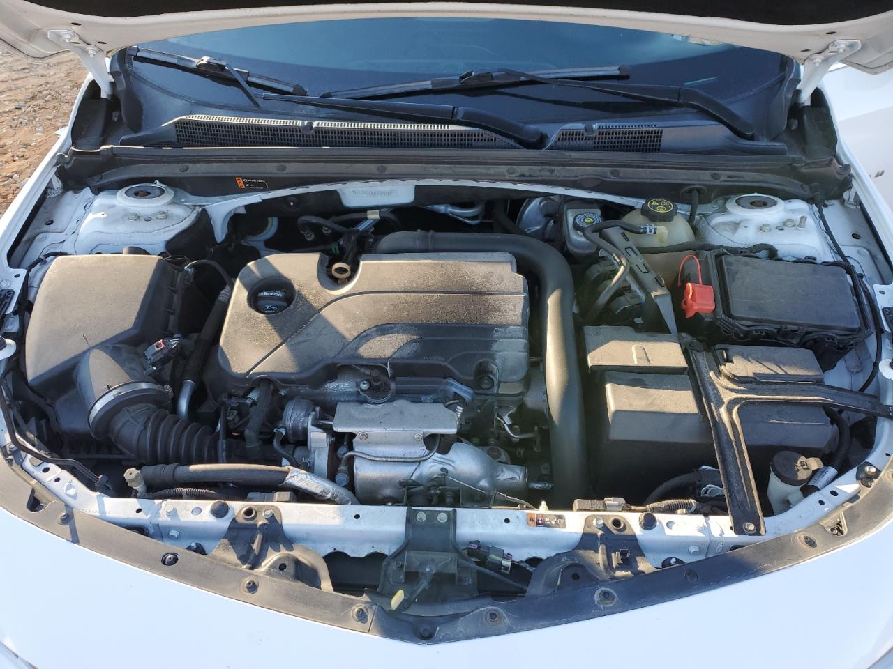 2018 Chevrolet Malibu - Image 11