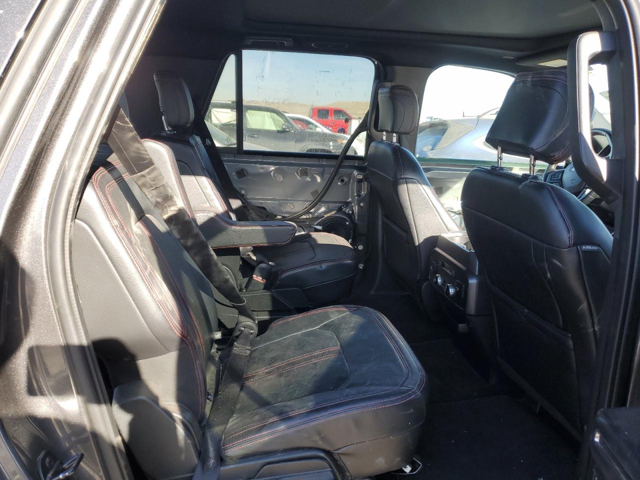 2019 Ford Expedition - Image 11