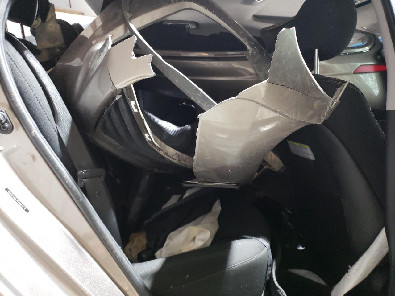 2015 Hyundai Elantra - Image 11