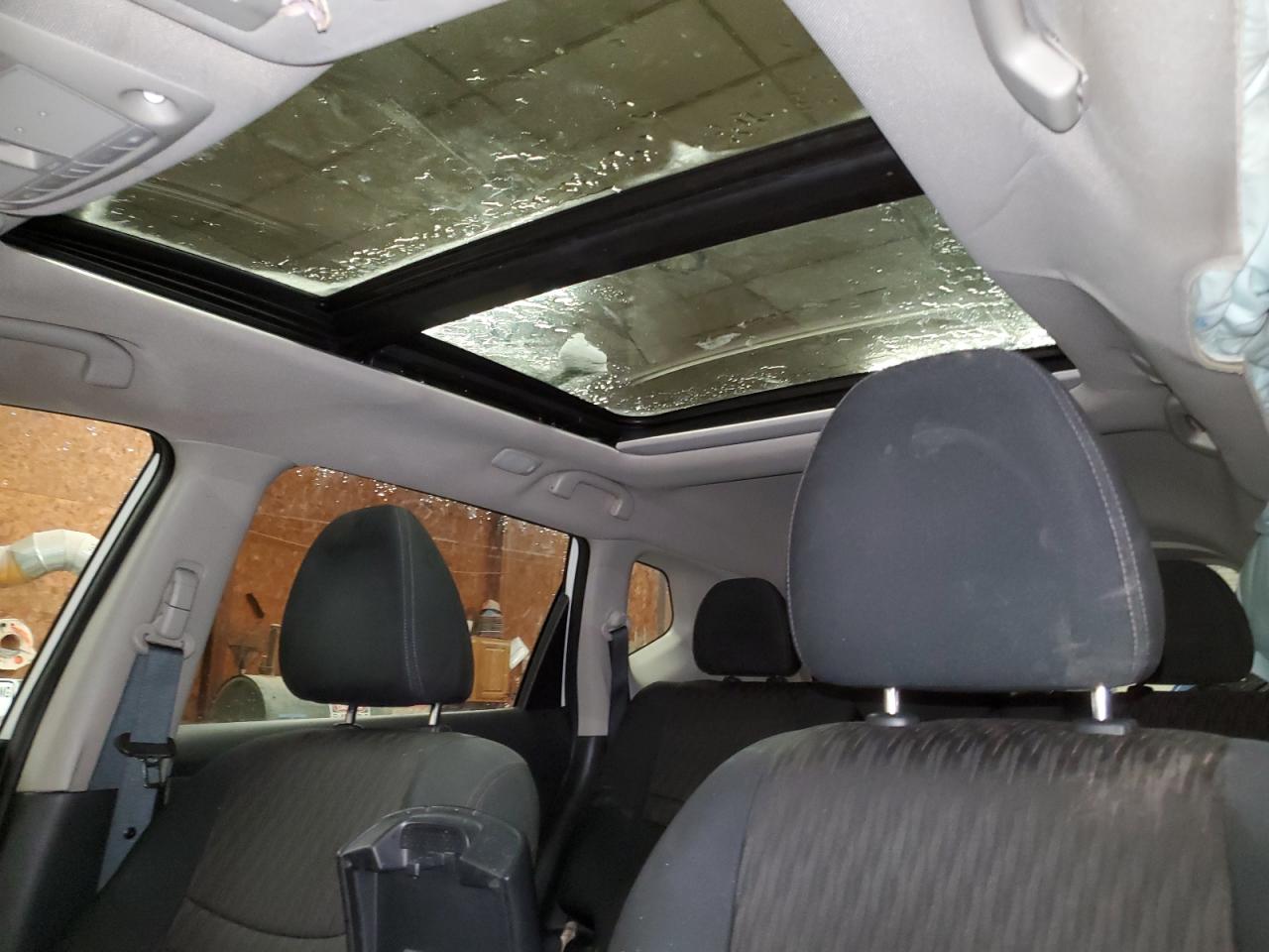 2017 Nissan Rogue - Image 10