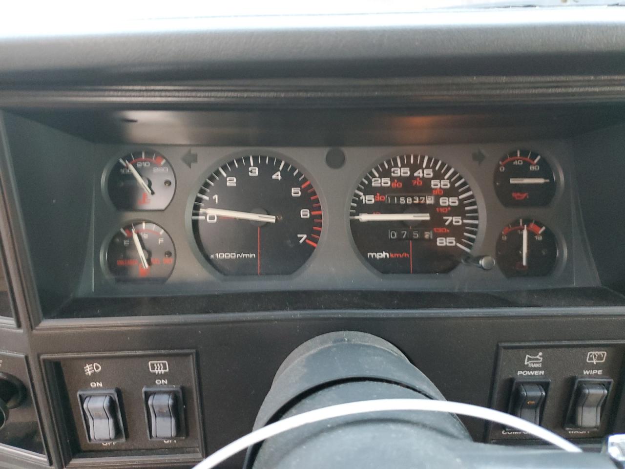 1989 Jeep Grand Cherokee - Image 9